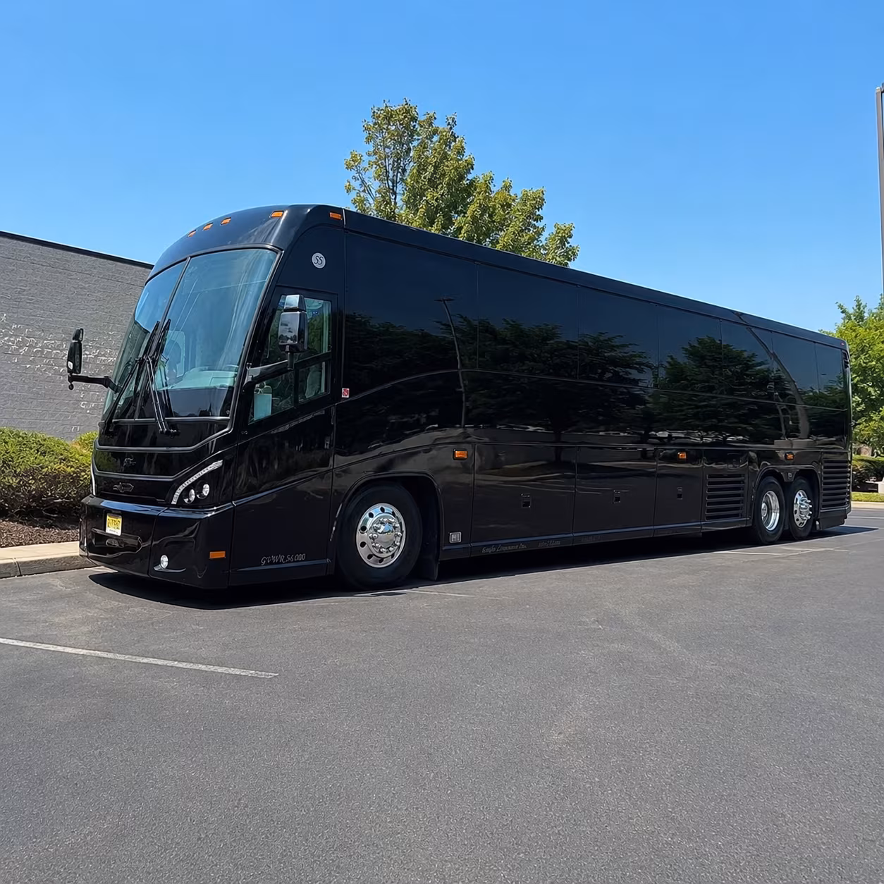 charter bus minibus transfers to gerald r ford international airport grr