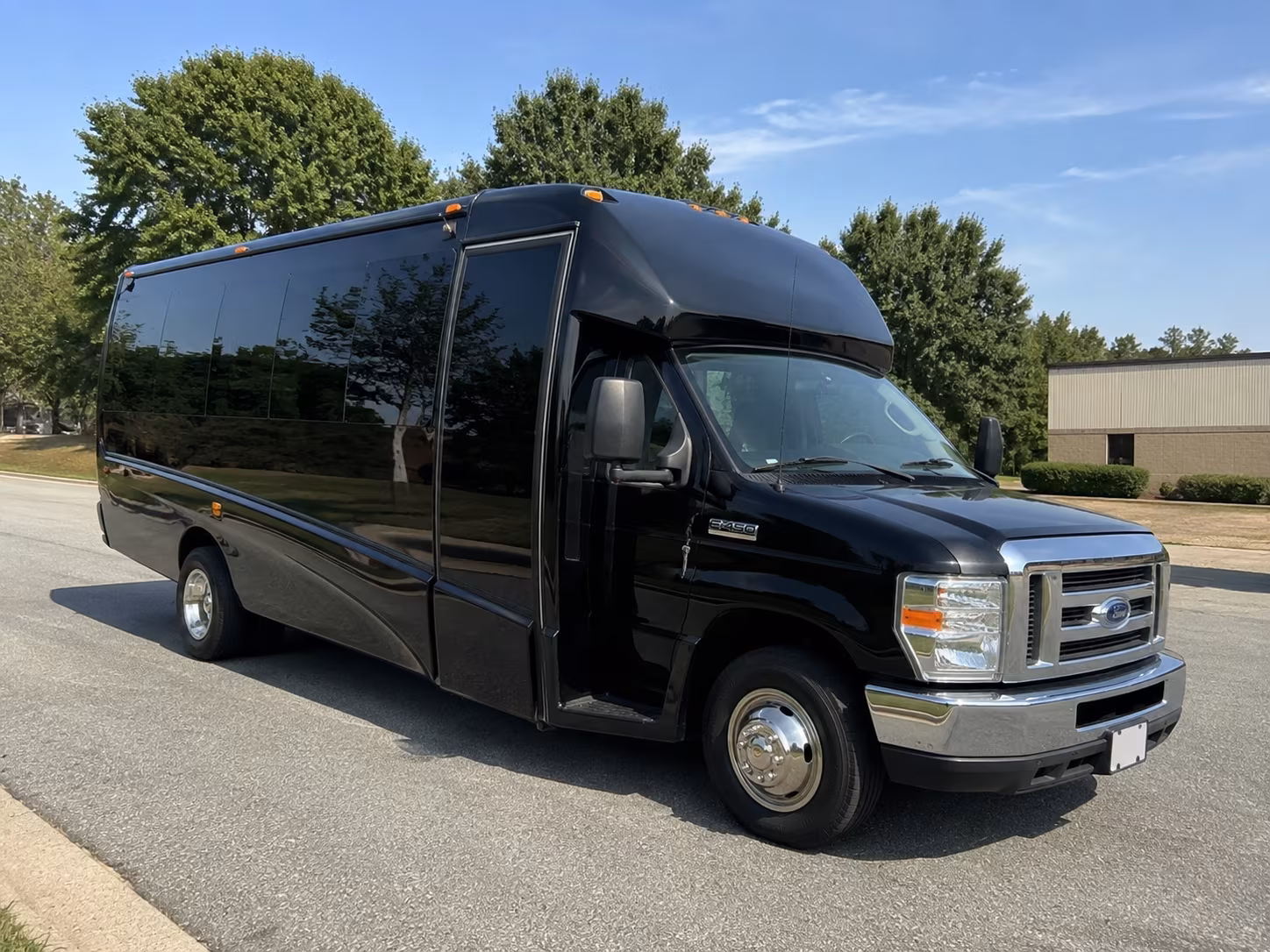 concert and festival buses serving wyoming michigan groups