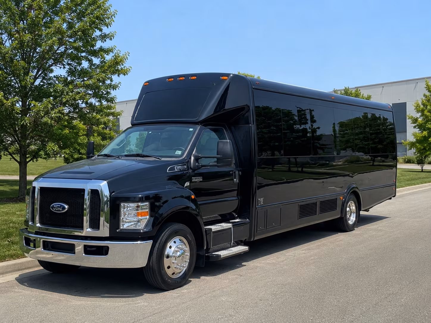 grand rapids give your group a better prom ride with grand rapids prom bus rentals
