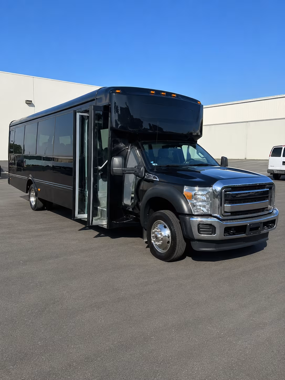 kalamazoo bus rental services to kalamazoo area installations