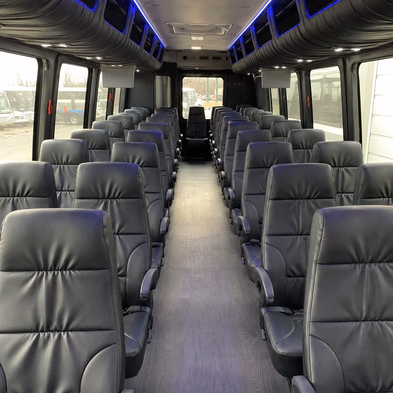 kalamazoo bus rentals