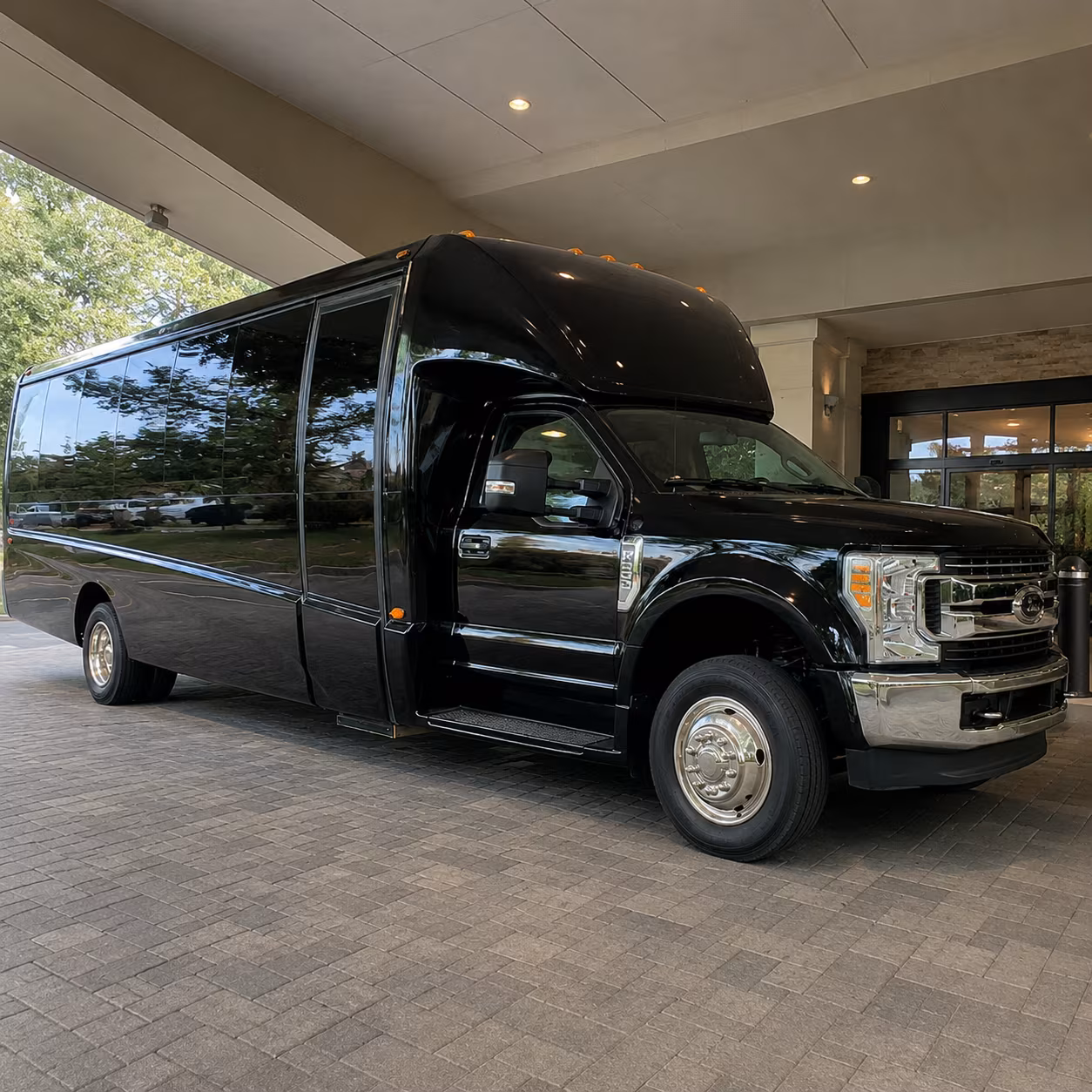 kalamazoo professional employee shuttle bus rentals in kalamazoo