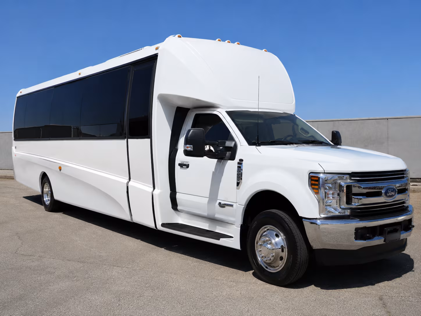 kentwood keep your kentwood wedding on schedule with a charter bus rental