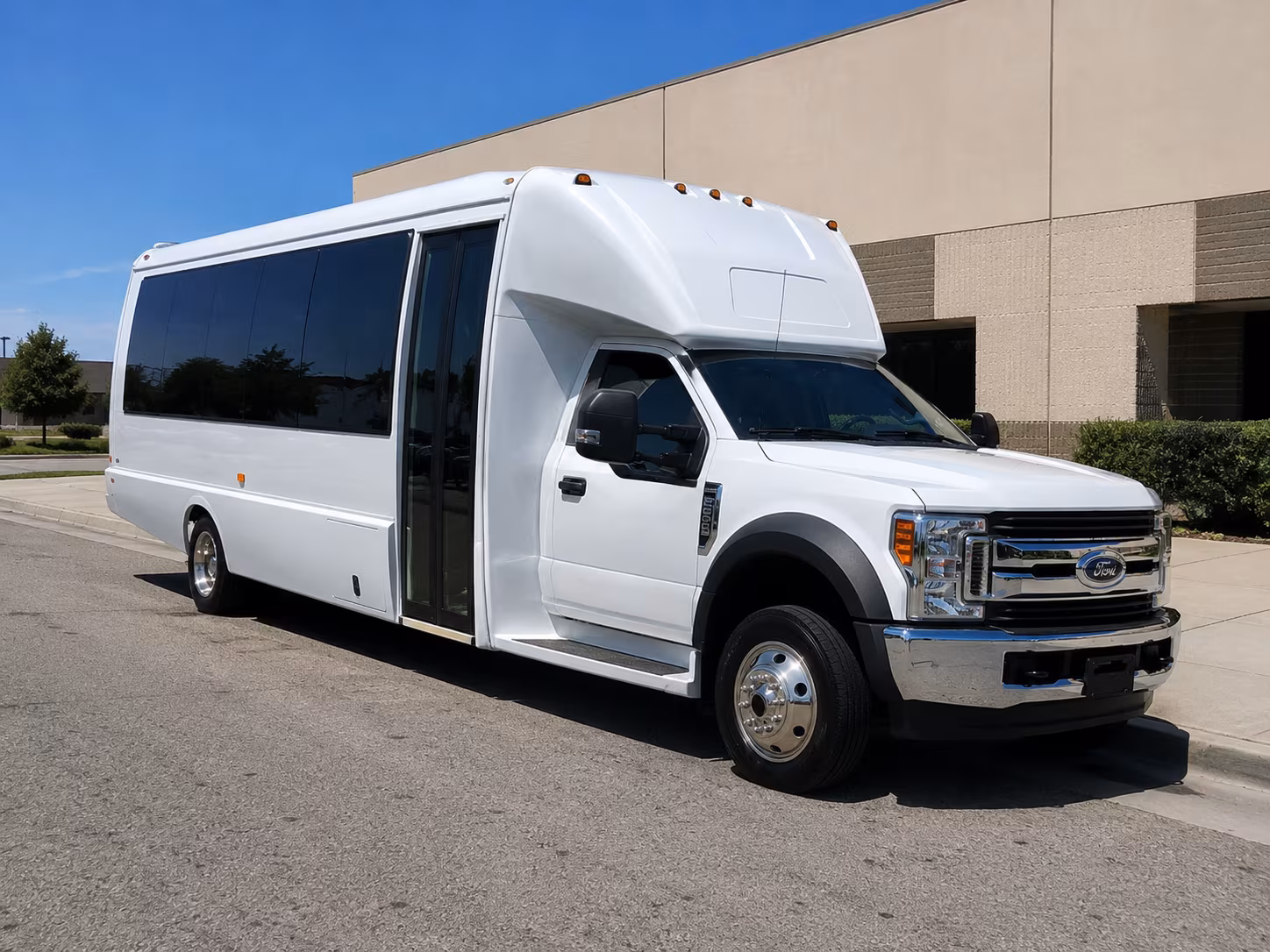 kentwood shuttle buses for kentwood employees