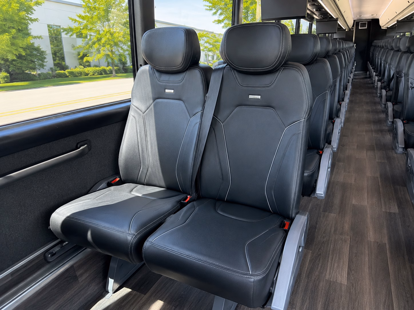 lansing charter bus