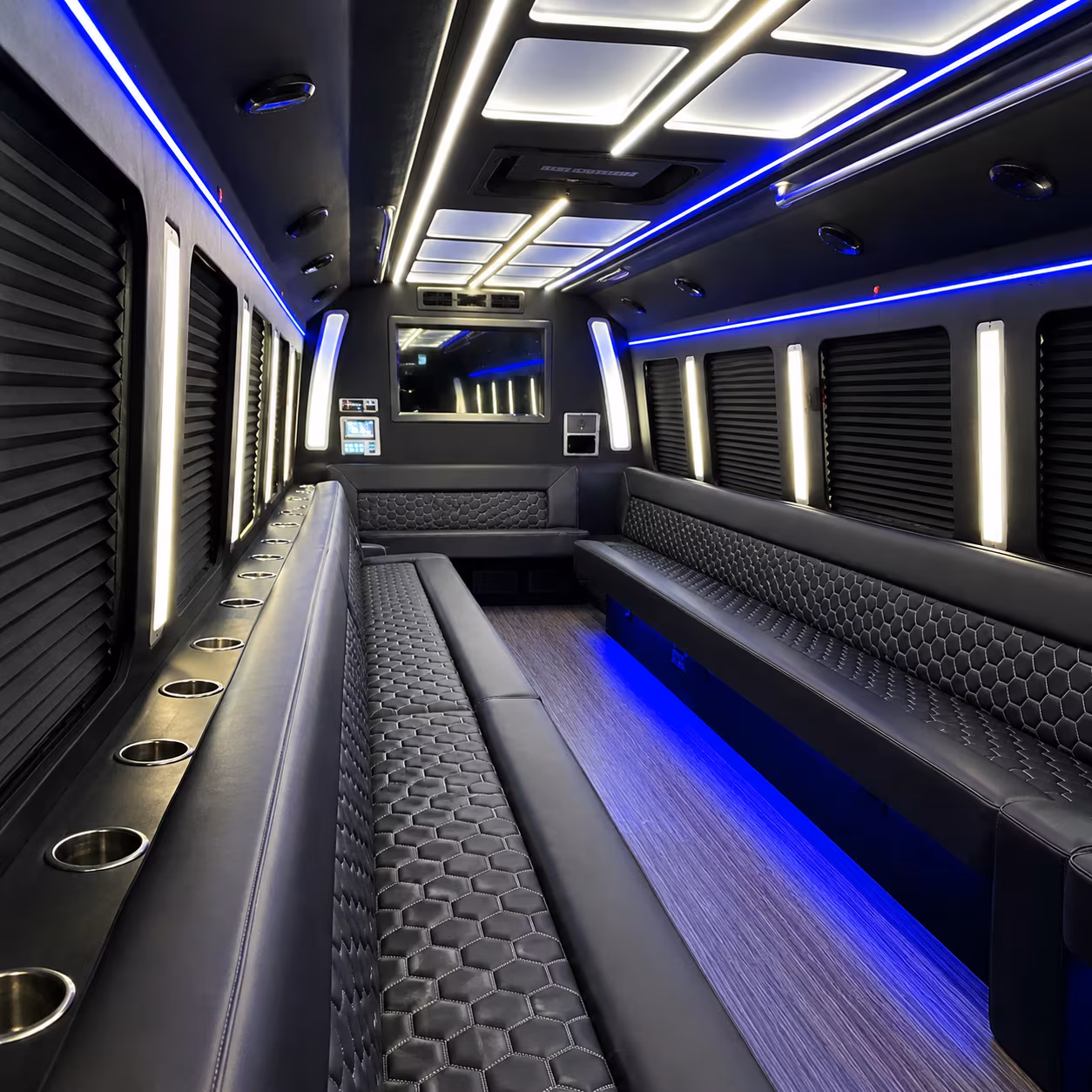 party buses for wyoming michigan proms at wyoming high schools