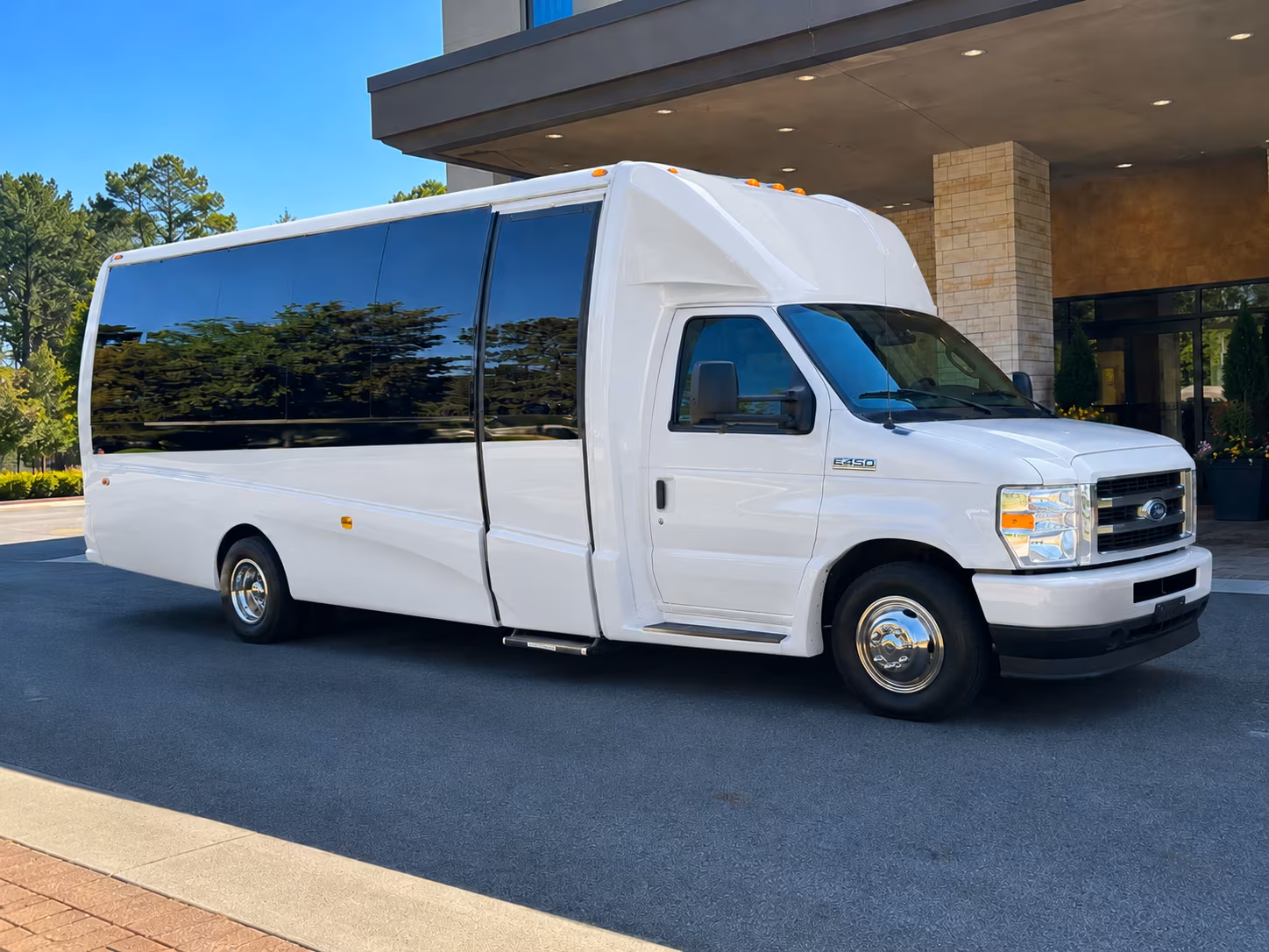prom transportation for kentwood and byron center school groups