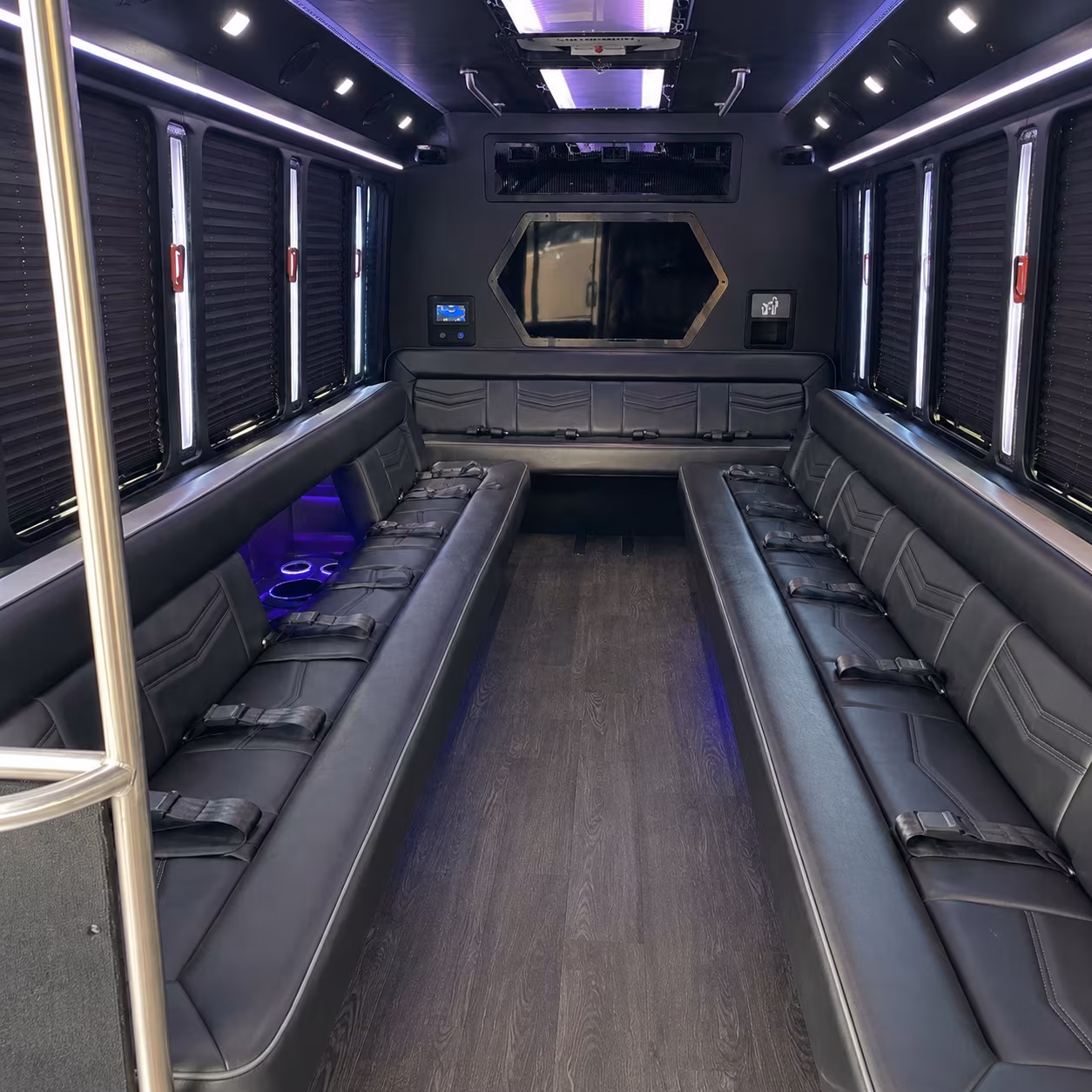 wyoming 18 passenger party bus interior