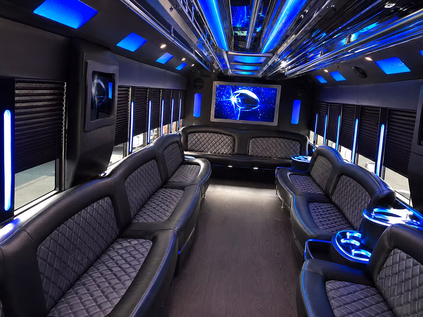 wyoming michigan holiday party bus rental