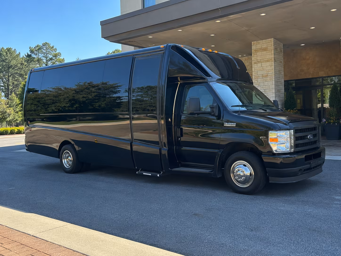 wyoming wedding transportation onboard seating